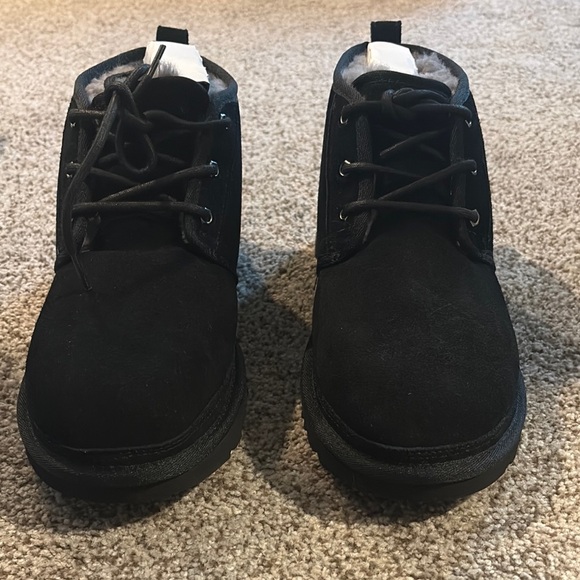 Men’s UGG Neumel Chukka Boot - Black main image 6